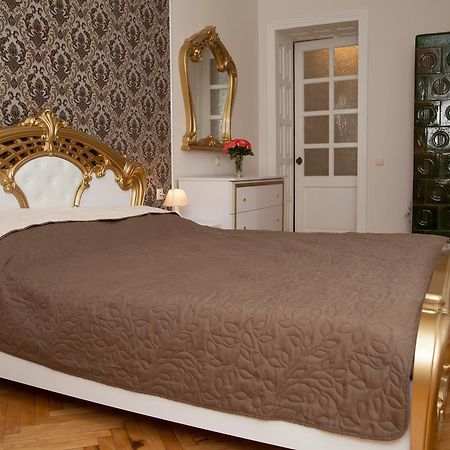 Luxury Lviv Apartment Eksteriør billede