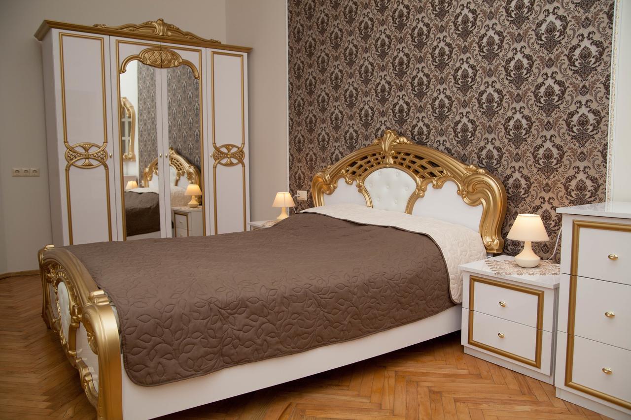 Luxury Lviv Apartment Eksteriør billede