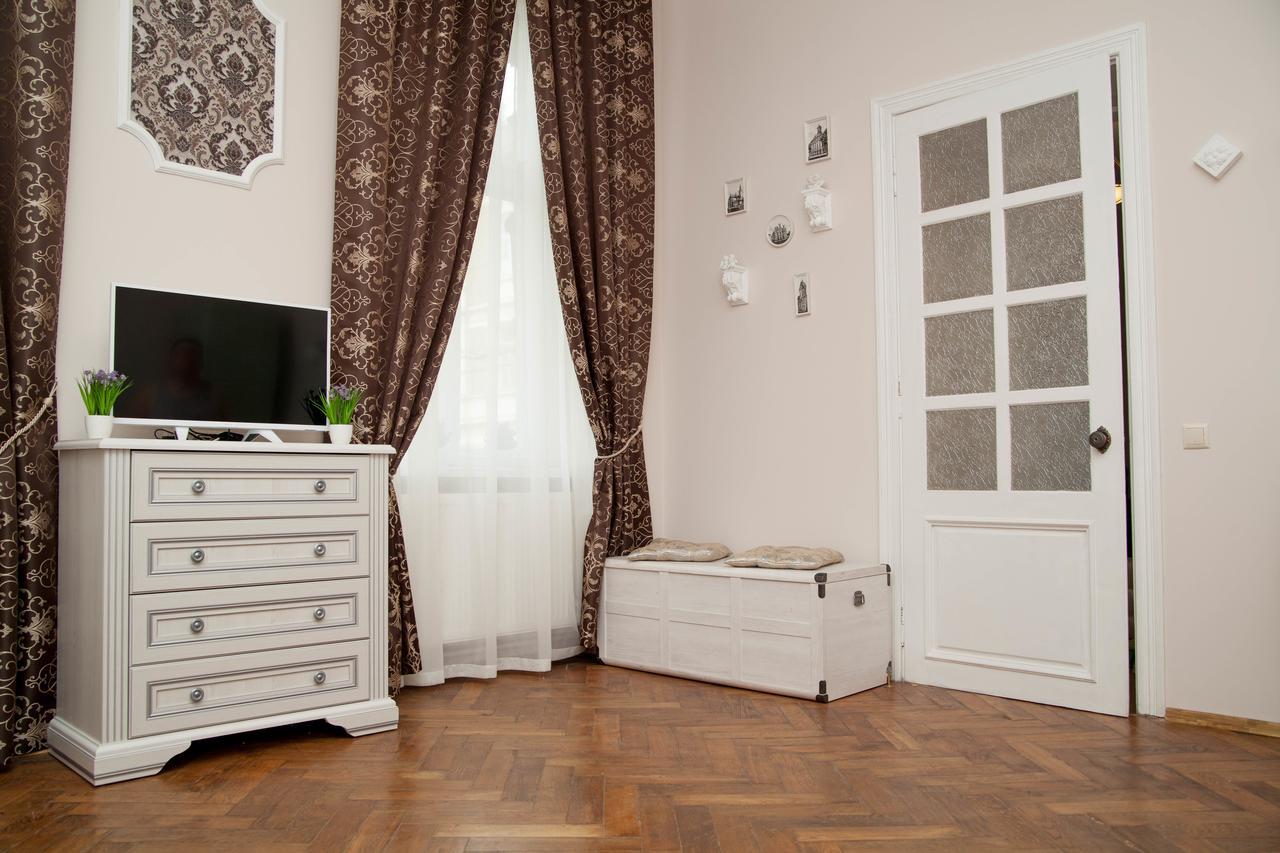 Luxury Lviv Apartment Eksteriør billede